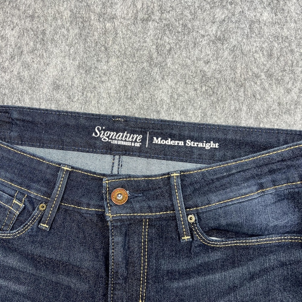 Signature Levi Strauss Jeans Women 10M Blue Modern Straight Stretch Denim Pants - Picture 3 of 16